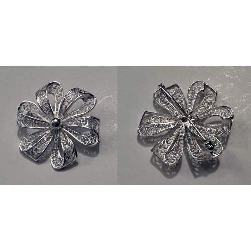 Silver colour ribbon design brooch costume jewellery