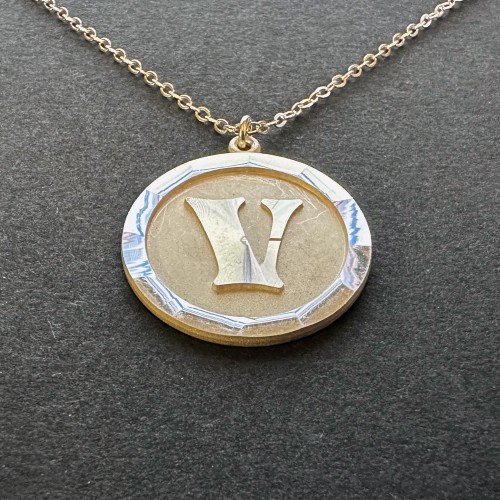 Silver Pendant with initial letter 'V' on 46cm (18") silver-coloured chain