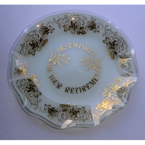 Glass celebration plate "Best wishes on your Retirement"