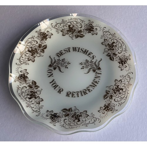 Glass celebration plate "Best wishes on your Retirement"