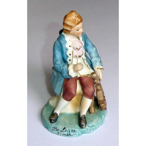 Decorative Classical Violinist Figurine - Boulogne S/Mer Decorative Classical Violinist Figurine - Boulogne S/Mer