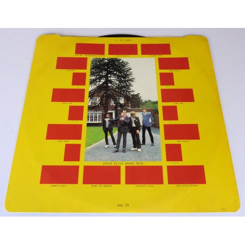 Elvis Costello and the Attractions - Armed Forces LP